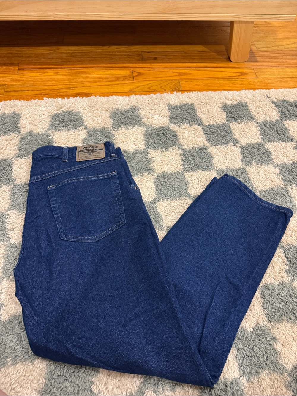 36x29 Wrangler Men's Indigo Relaxed Fit Jeans